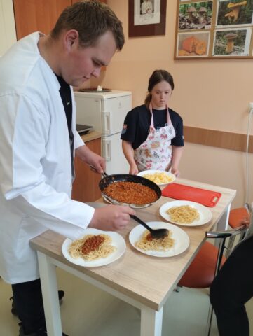 20-IMG_20251014_103534269