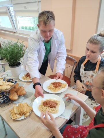 21-IMG_20251014_103632629