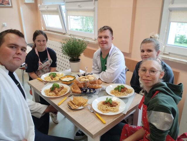 24-IMG_20251014_104211432