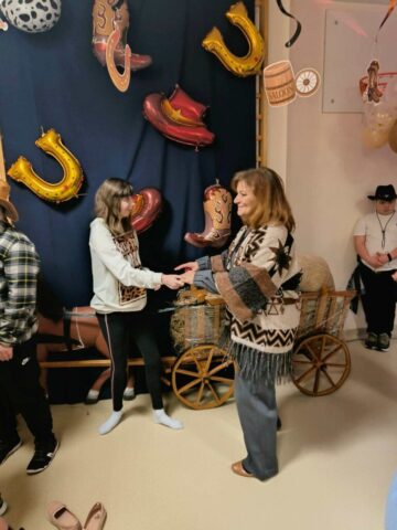 6303bc4e-7846-42af-879b-f4a514ca7a52