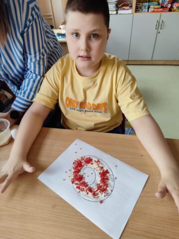 Messenger_creation_67566880-BABB-4C09-8A7F-10683F6570C6