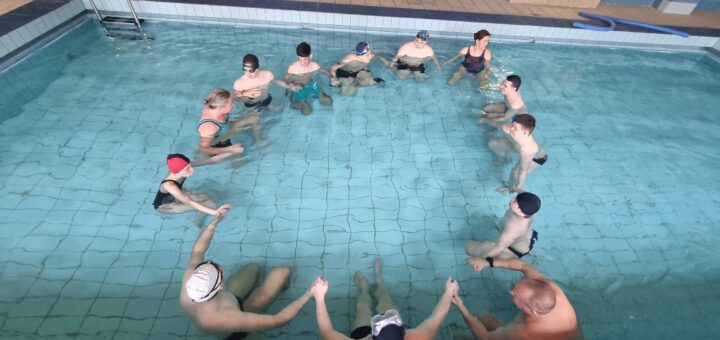zajęcia na basenie